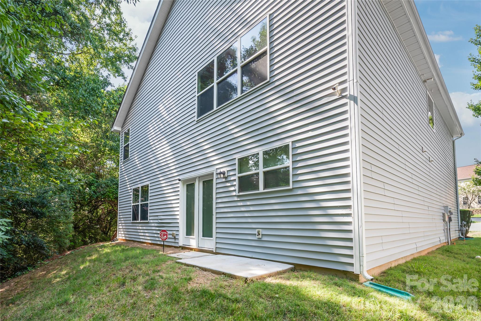 6404 Lanzerac Manor Drive — Charlotte