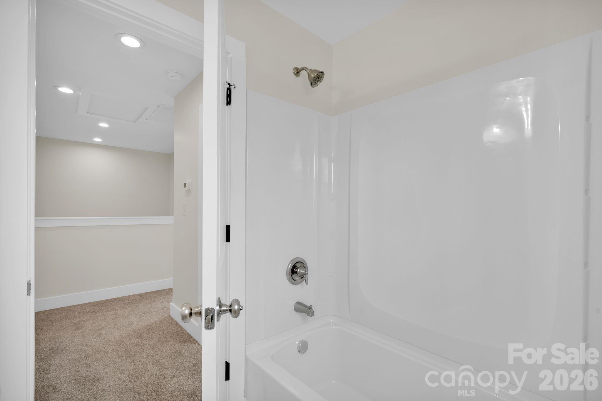 146 Forest Creek Drive — Statesville