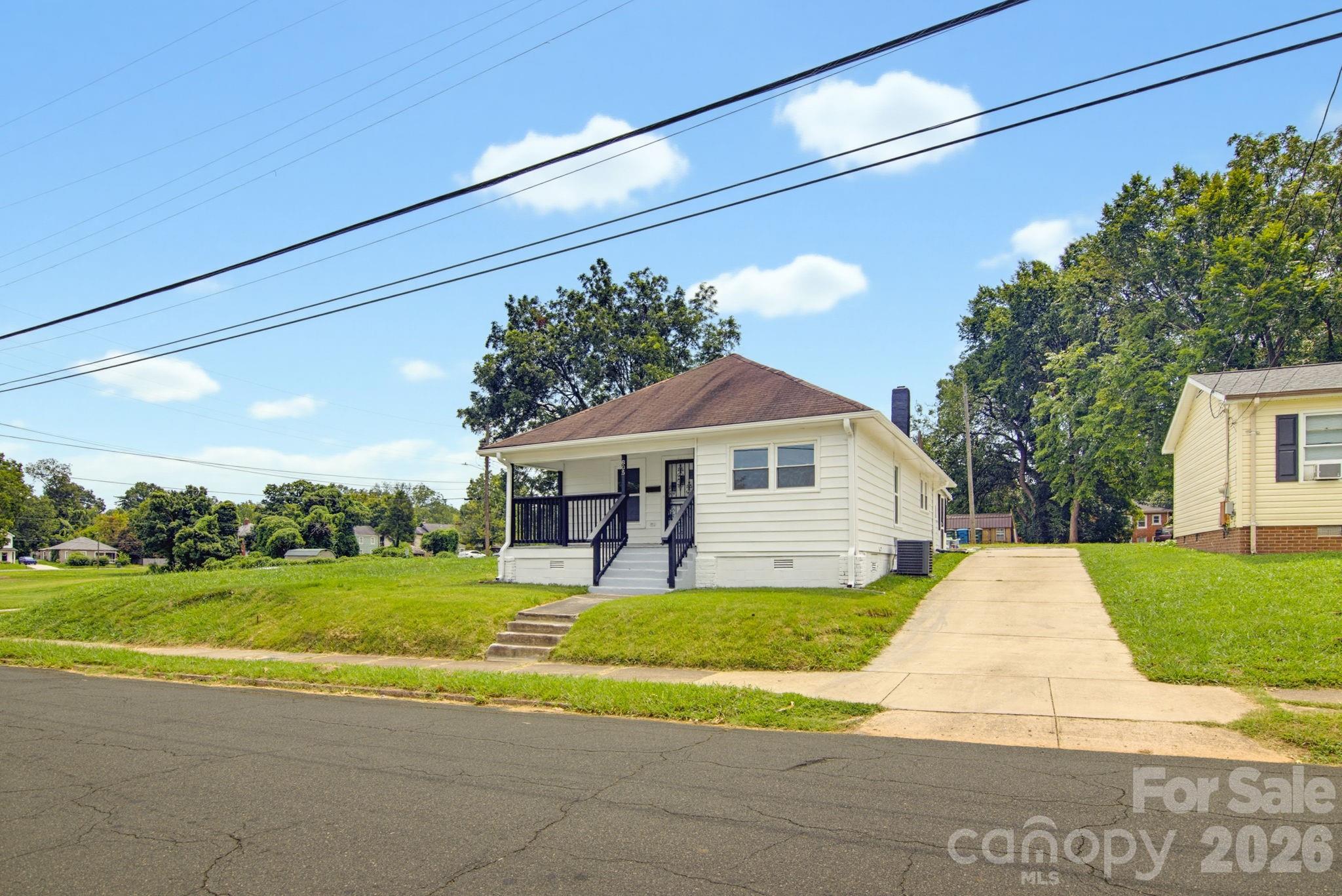 805 W Horah Street — Salisbury