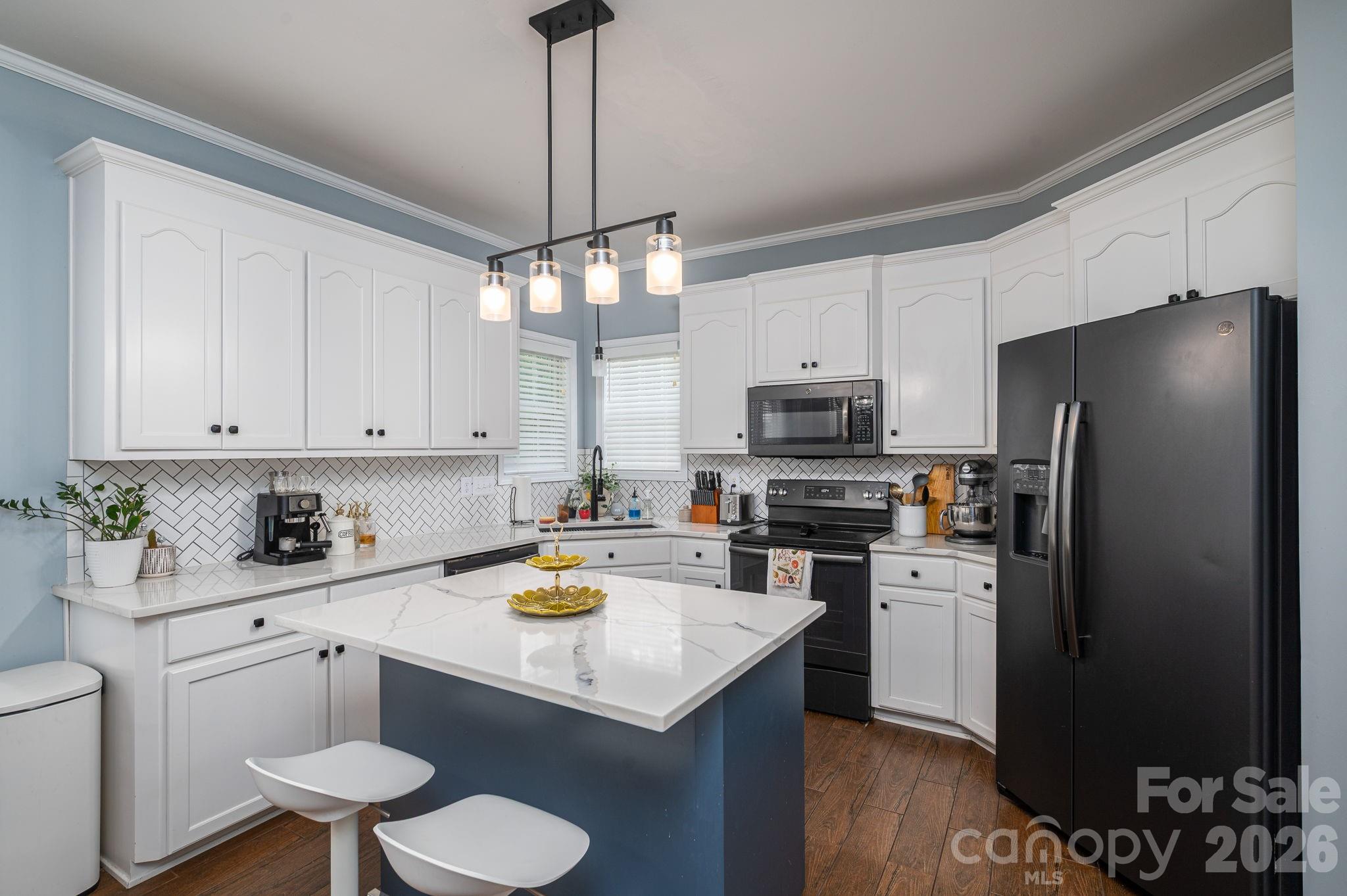 908 Carole Summey Drive — Dallas