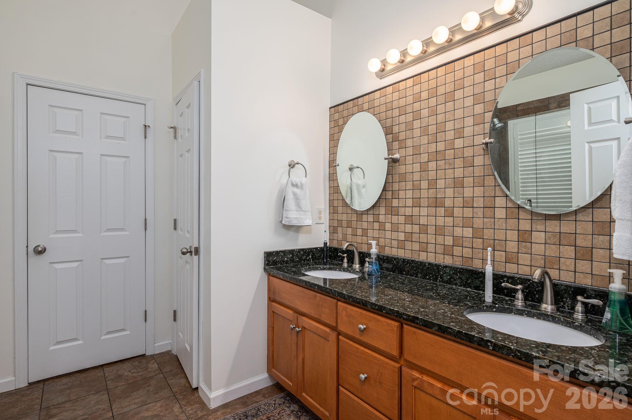 908 Carole Summey Drive — Dallas