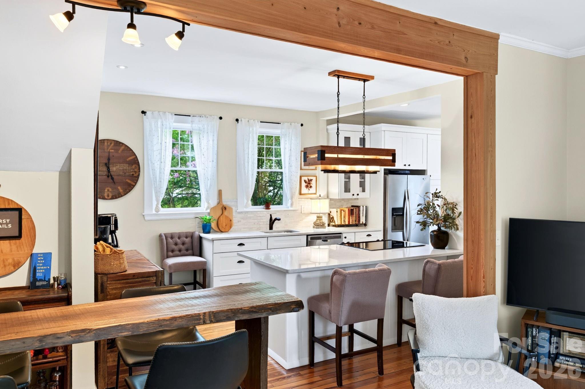 46 E Chestnut Street — Asheville