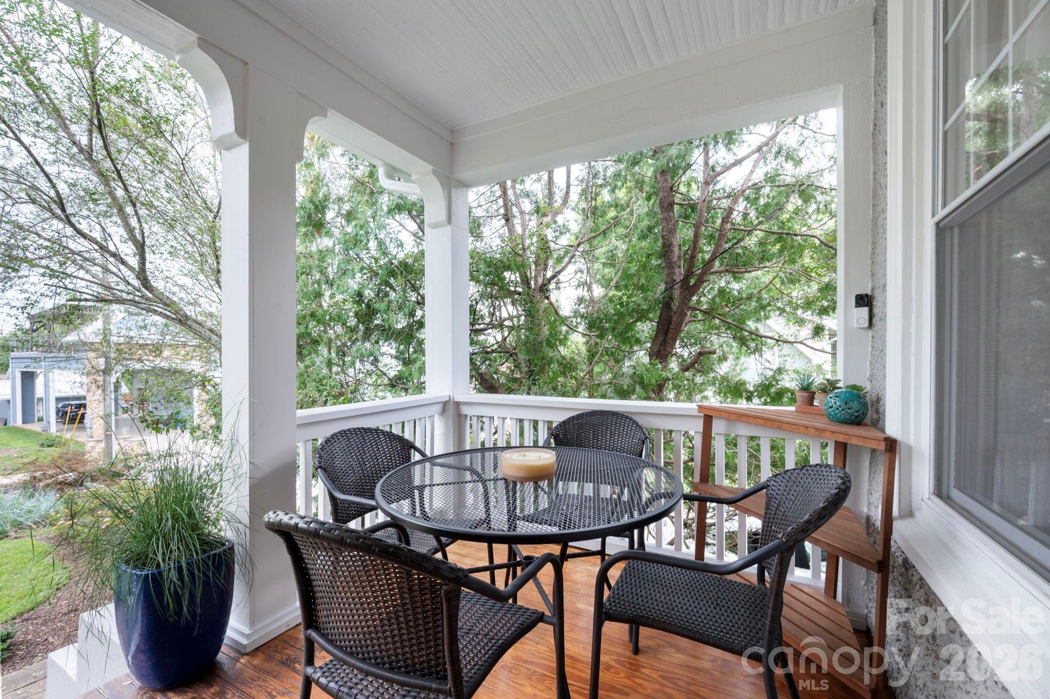 46 E Chestnut Street — Asheville