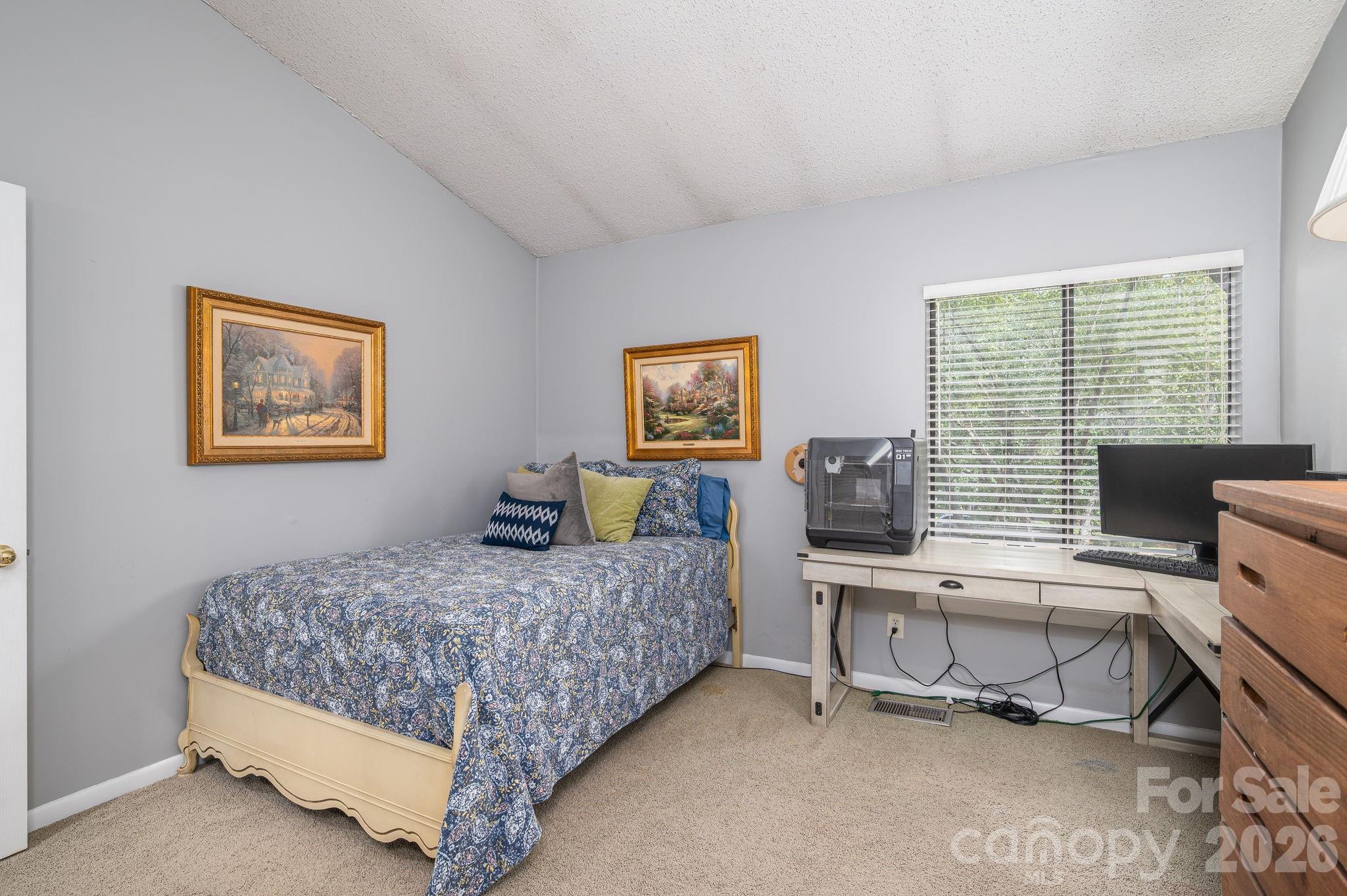 182 Riverview Terrace — Clover