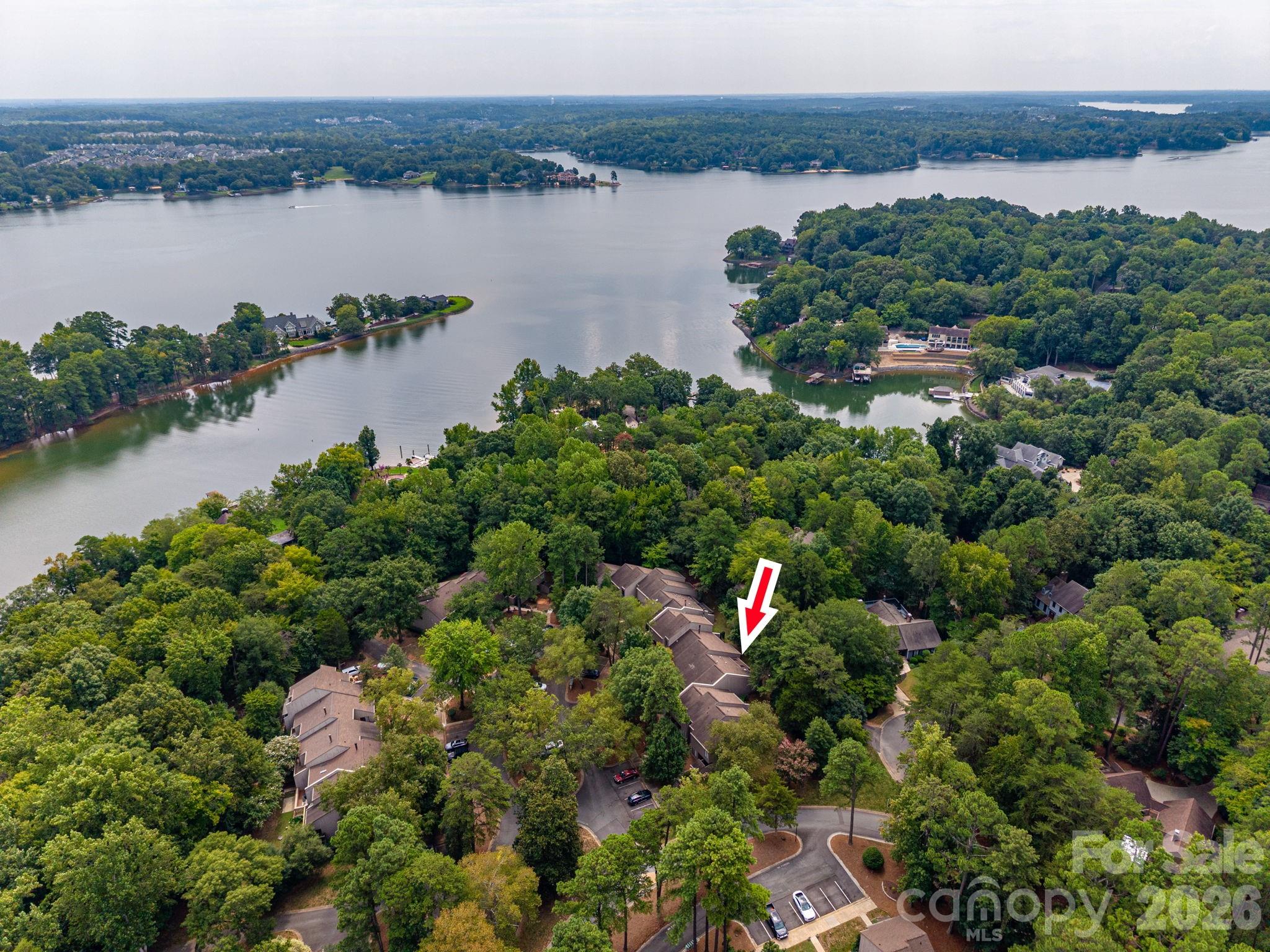 182 Riverview Terrace — Clover