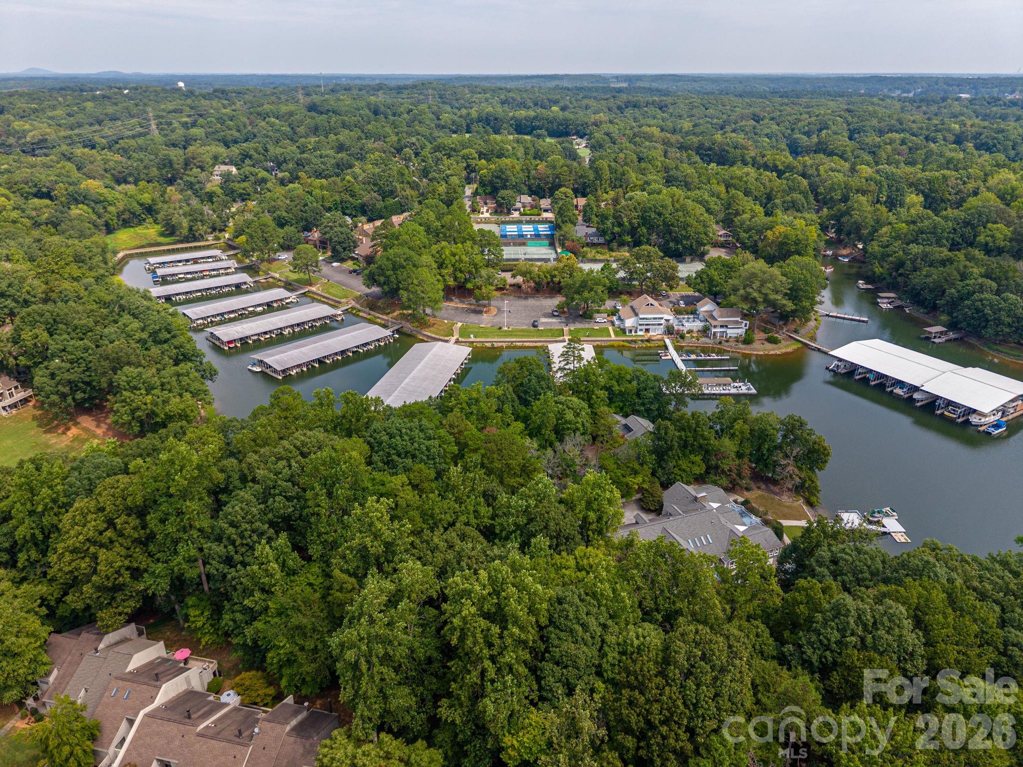 182 Riverview Terrace — Clover