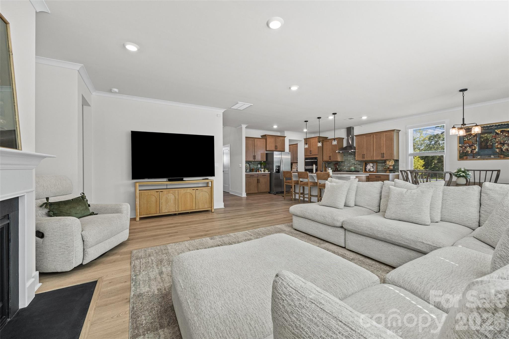 213 Miramar Drive — York