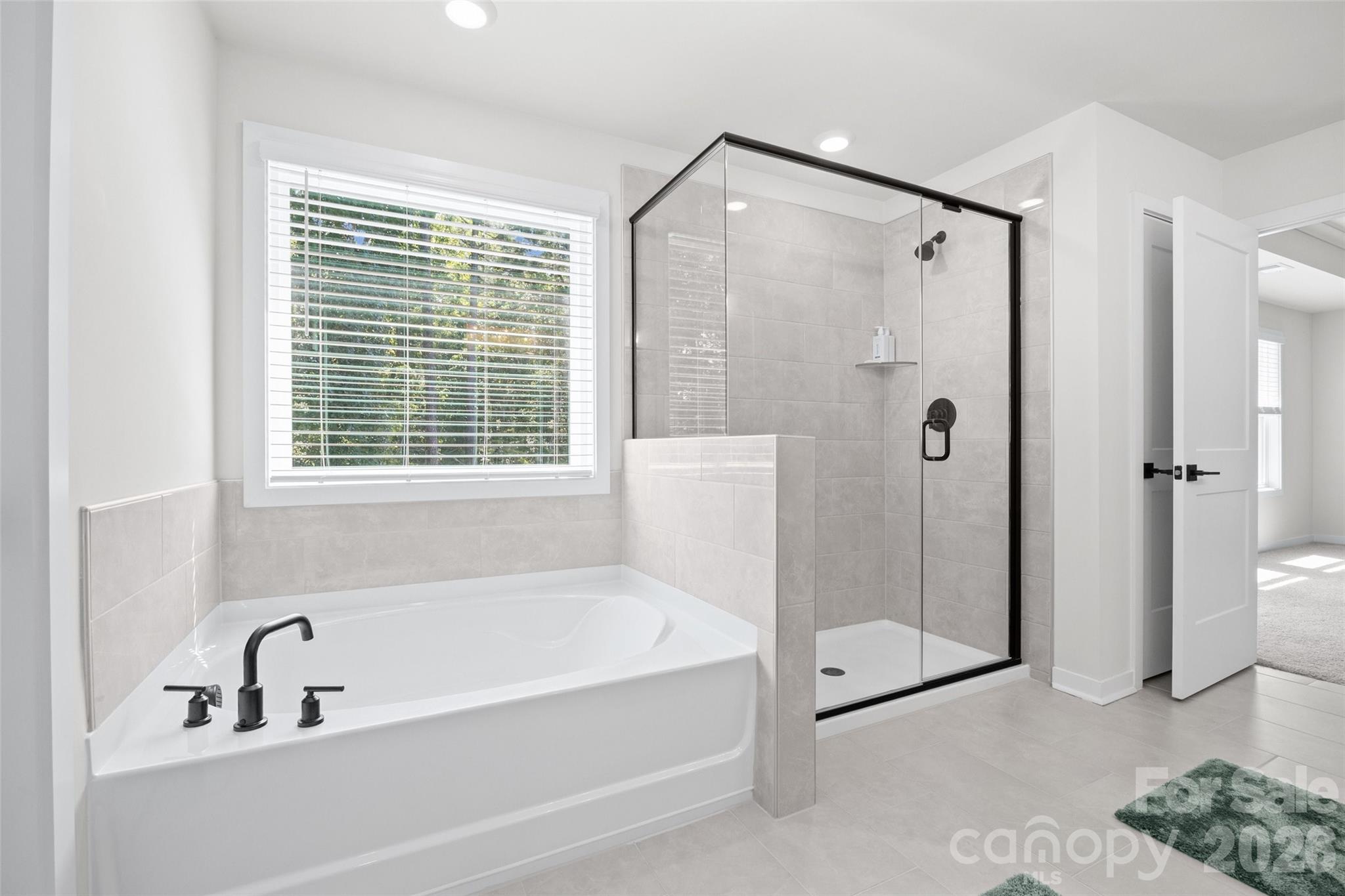 213 Miramar Drive — York