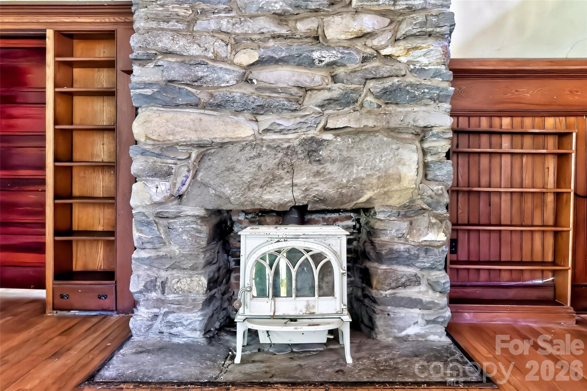 22 Woodbend Lane — Black Mountain