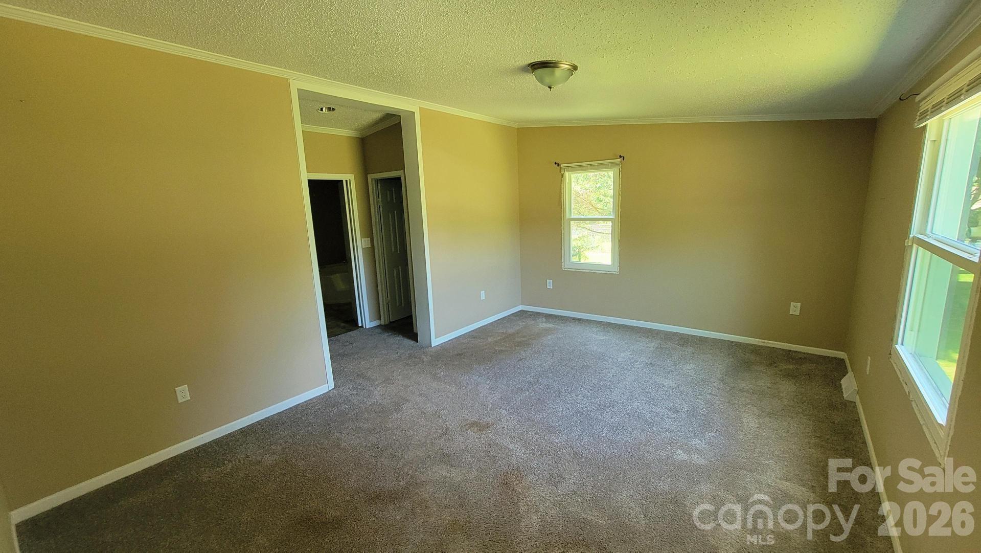 5401 Creek Run Court — Bessemer City