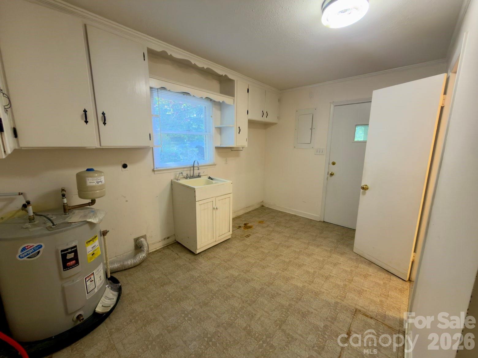 231 Lambert Road — Biscoe