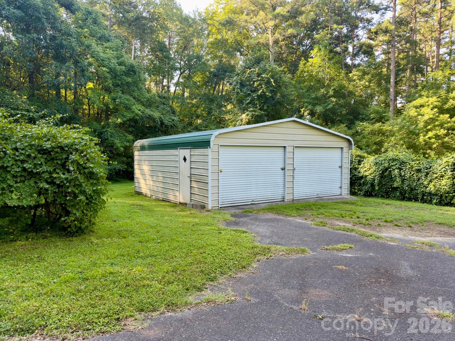 231 Lambert Road — Biscoe