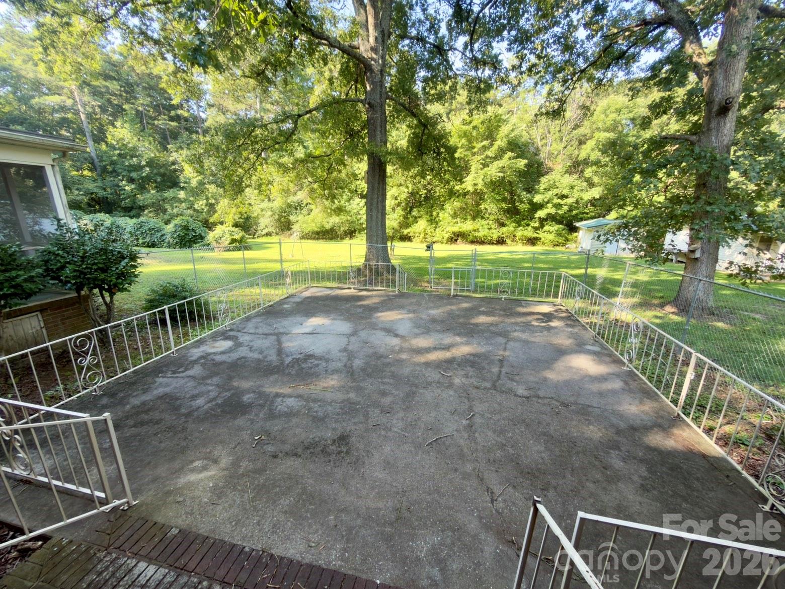 231 Lambert Road — Biscoe