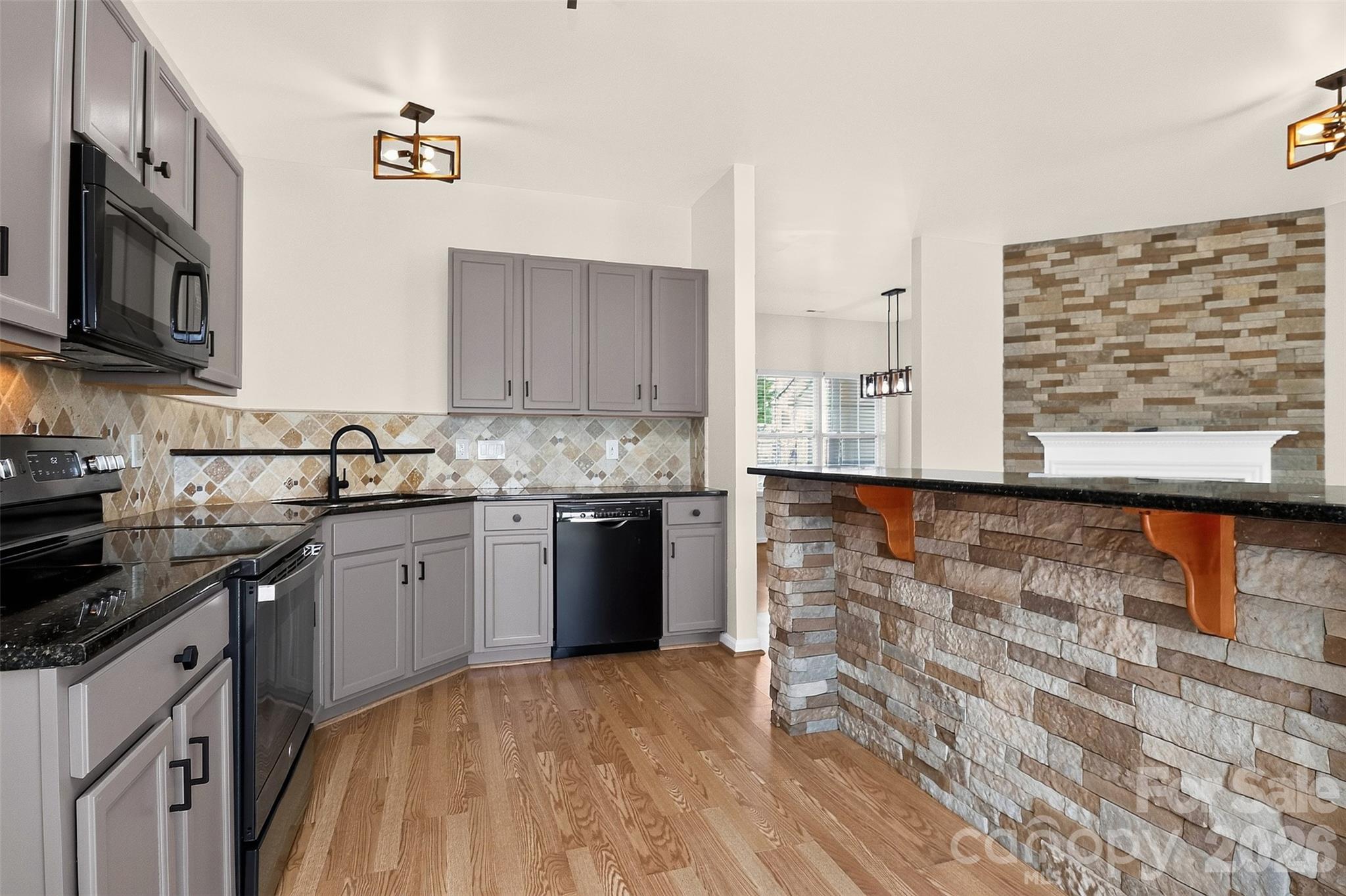 12028 Stratfield Place Circle — Pineville