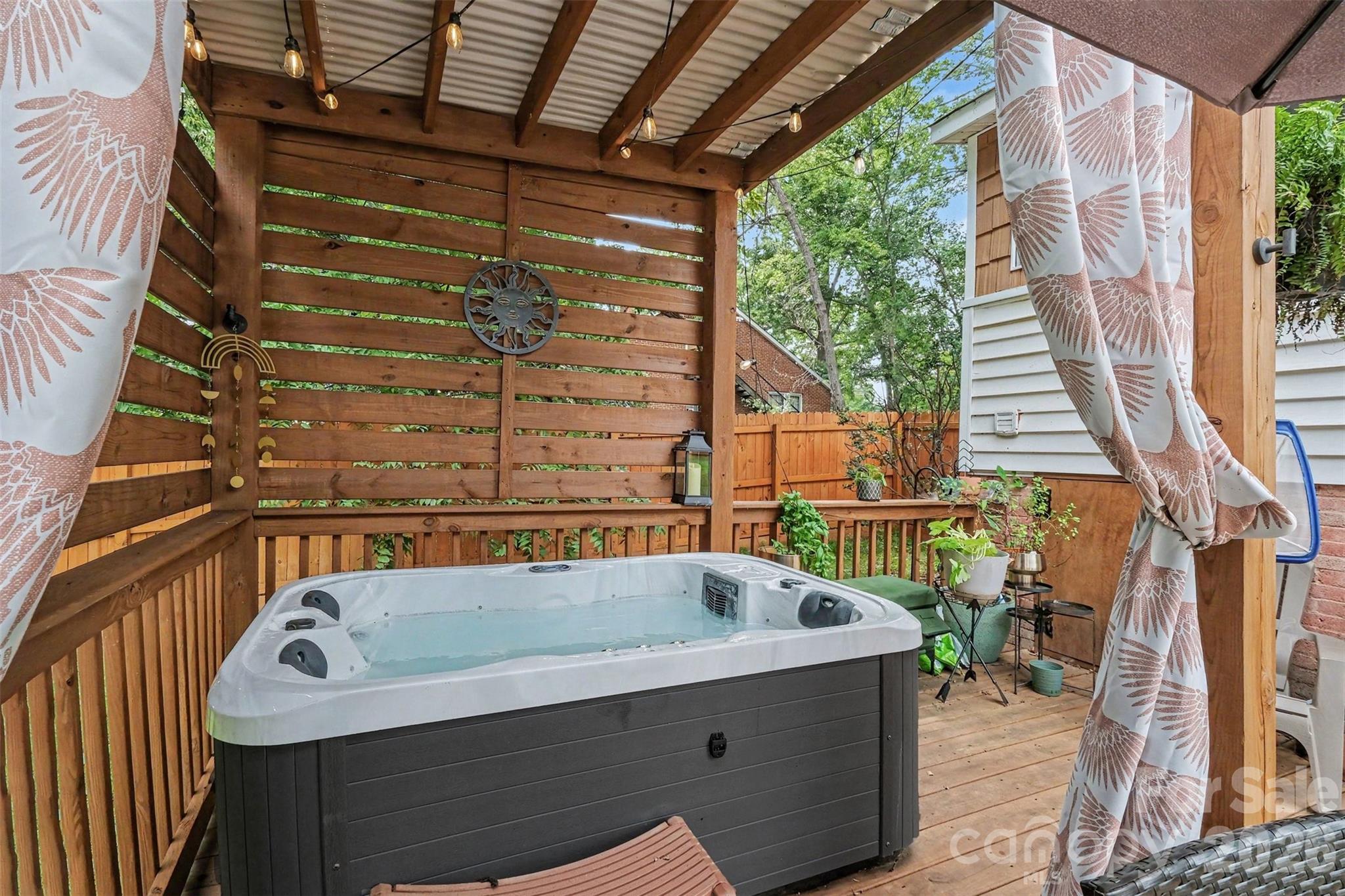 3330 Benard Avenue — Charlotte