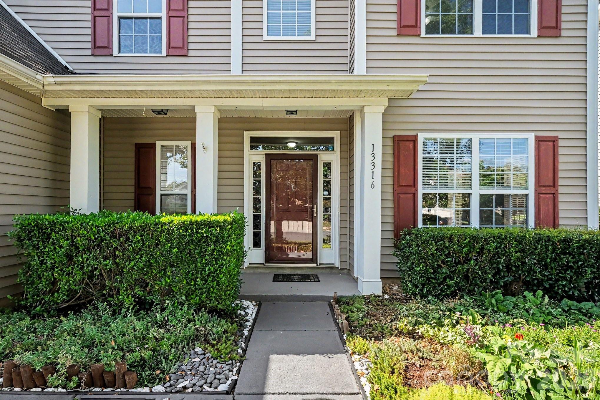 13316 Mallard Landing Road — Charlotte