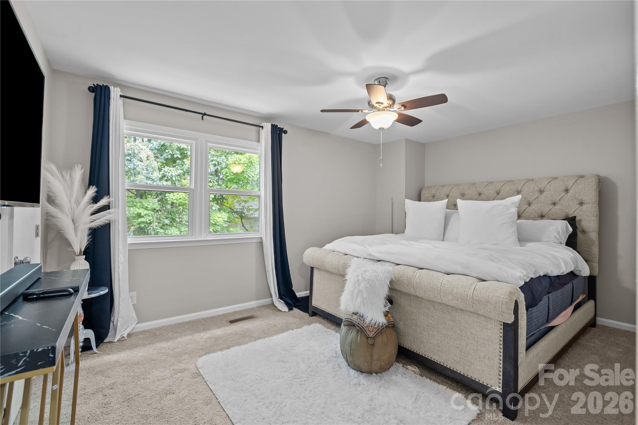 8407 Rust Wood Place — Charlotte