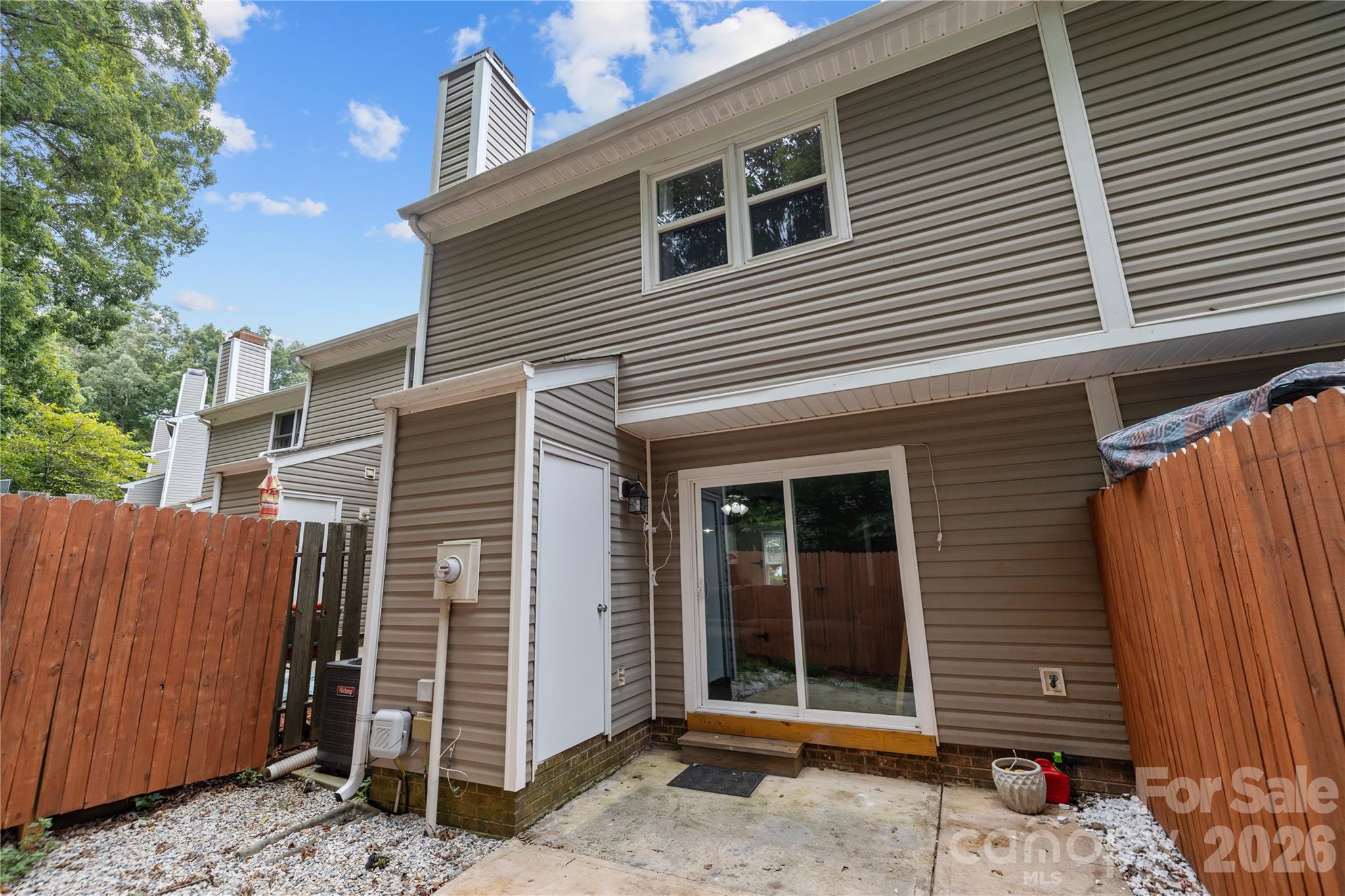 8407 Rust Wood Place — Charlotte