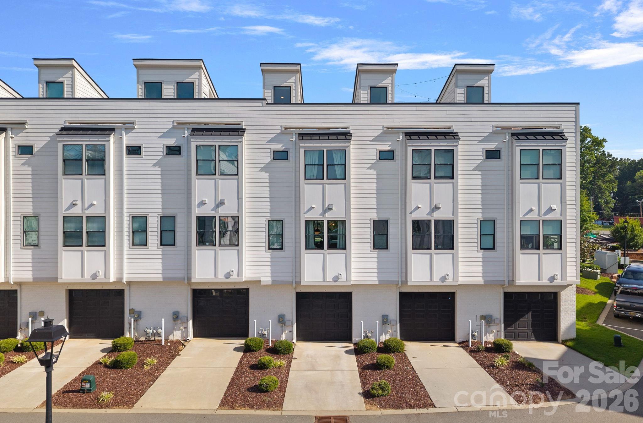 1725 Wesley Green Way — Charlotte