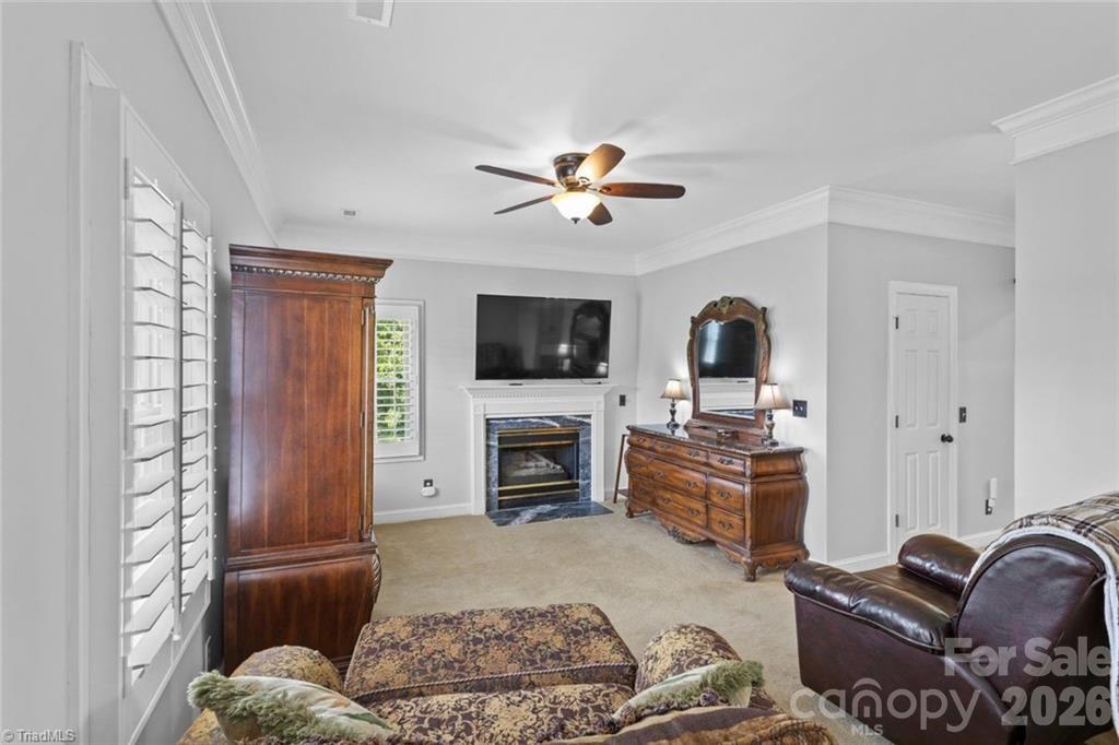 325 Buck Seaford Road — Mocksville