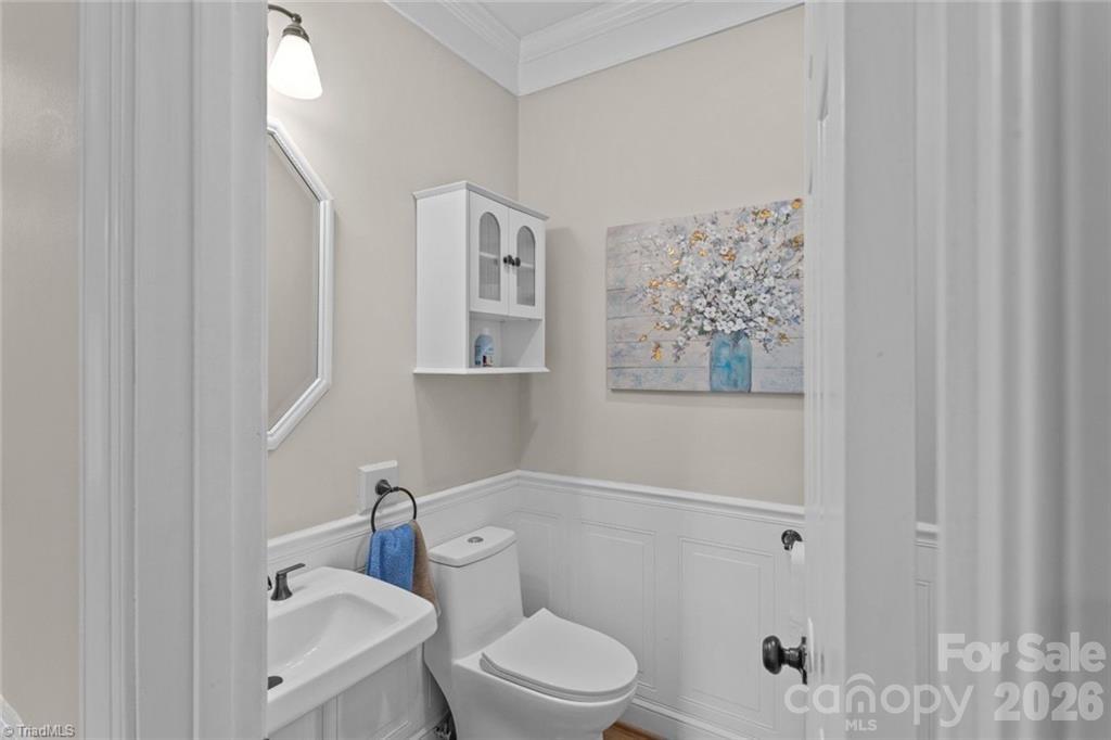 325 Buck Seaford Road — Mocksville