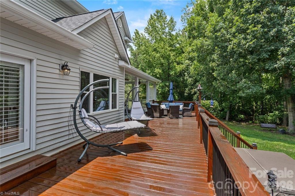 325 Buck Seaford Road — Mocksville