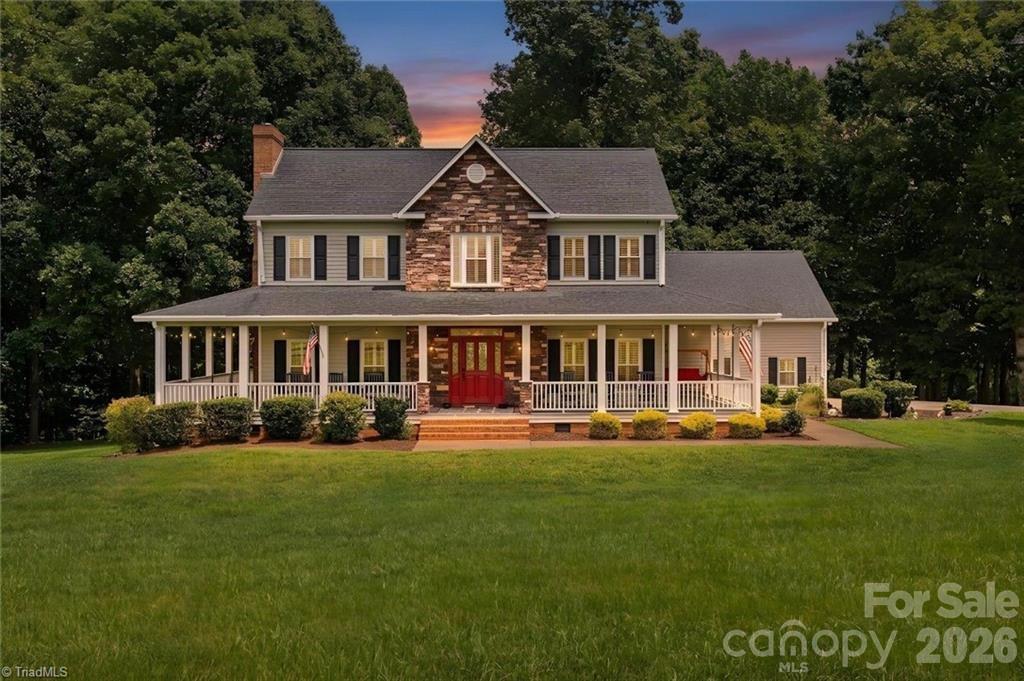 325 Buck Seaford Road — Mocksville