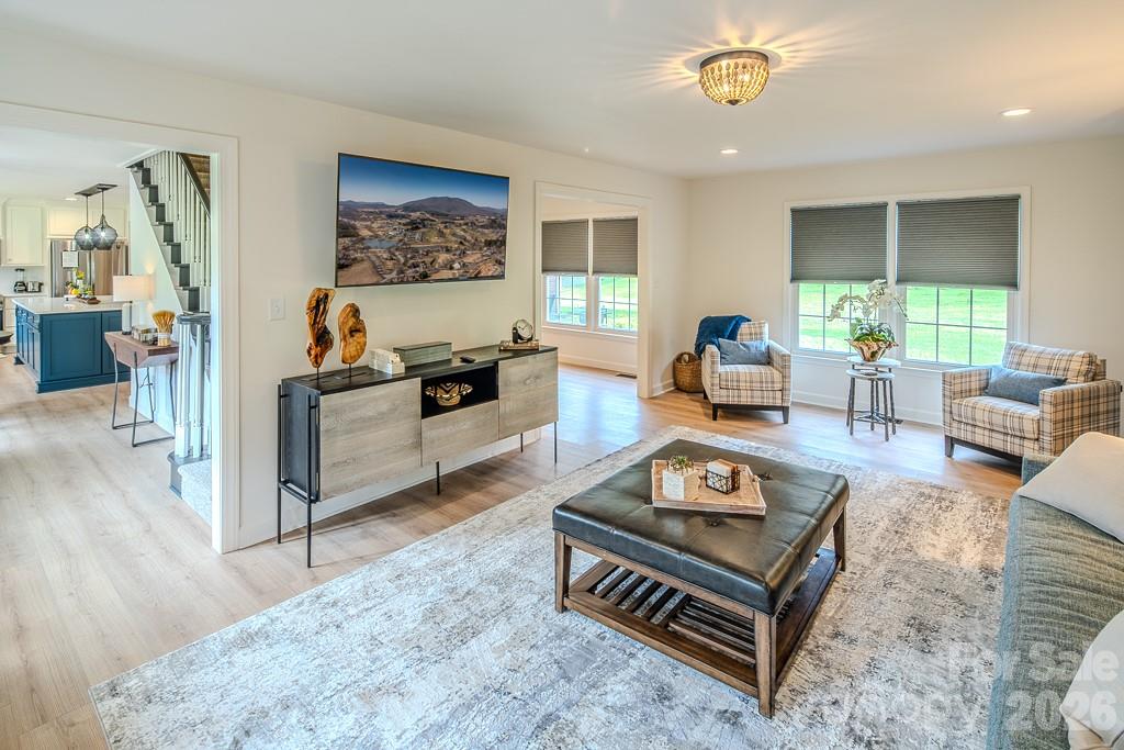 501 N Jefferson Avenue — West Jefferson