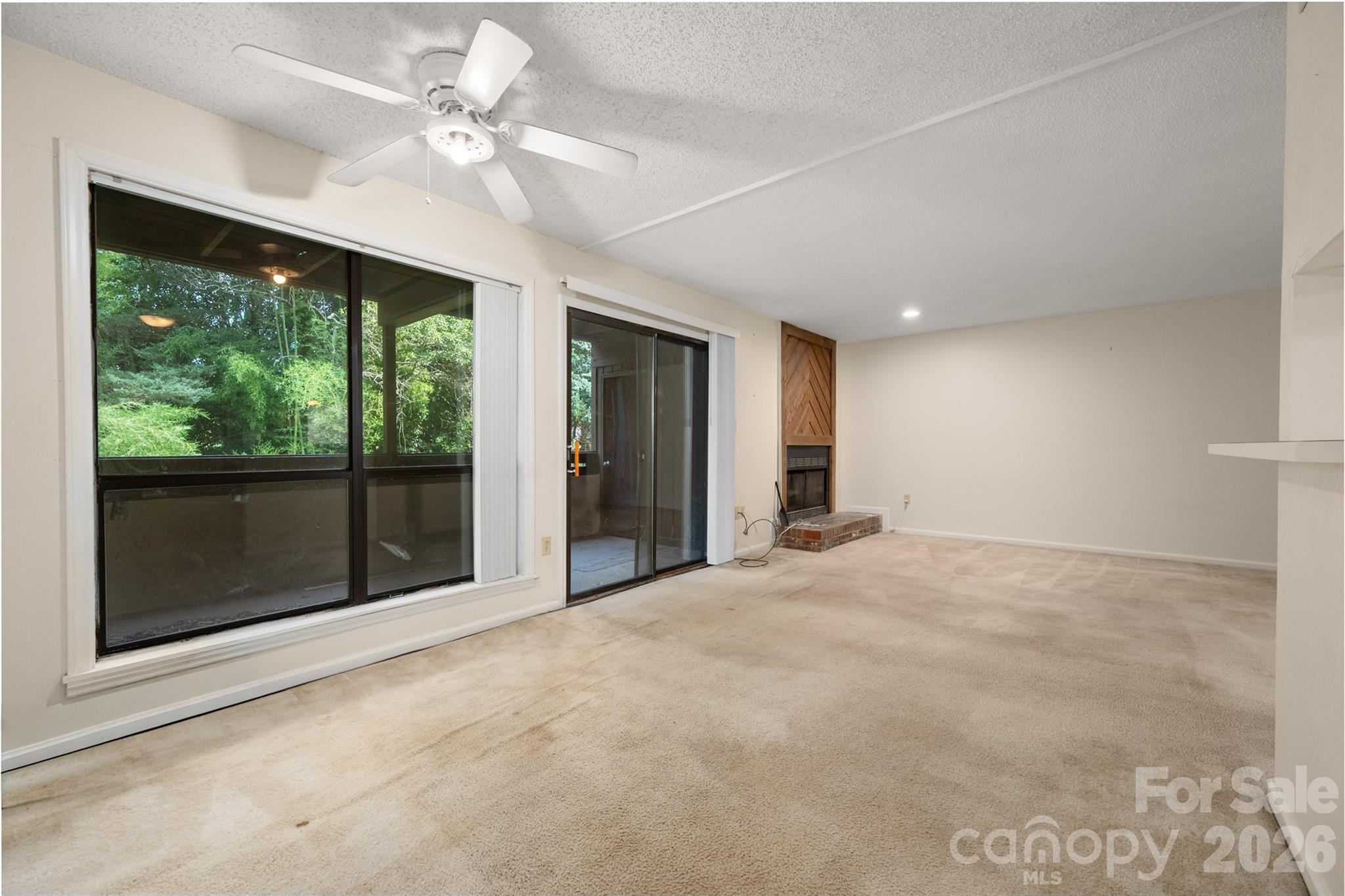 7203 Winery Lane — Charlotte