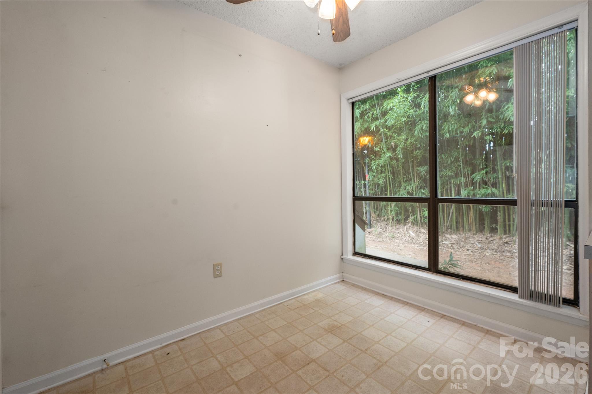 7203 Winery Lane — Charlotte