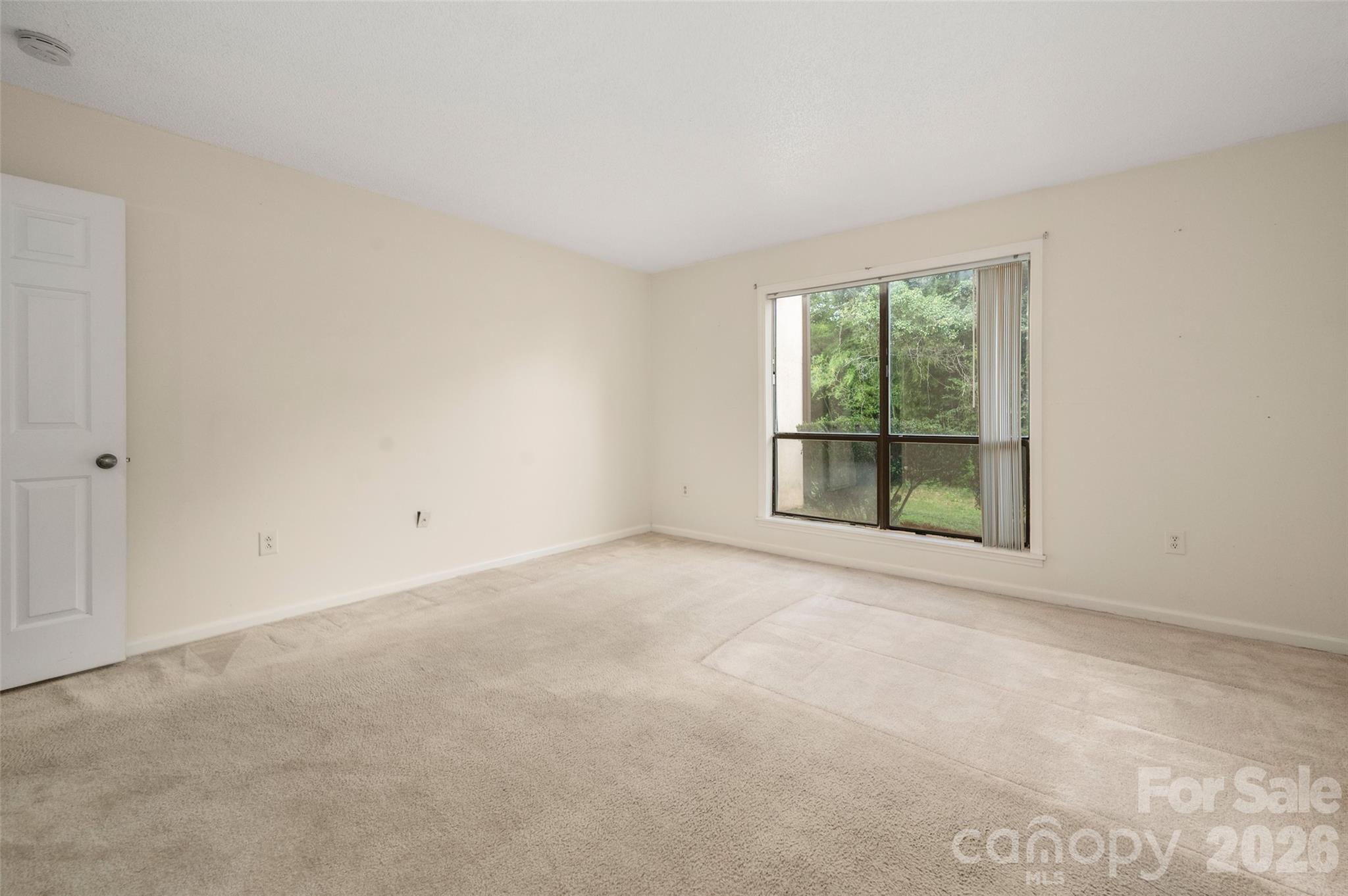 7203 Winery Lane — Charlotte