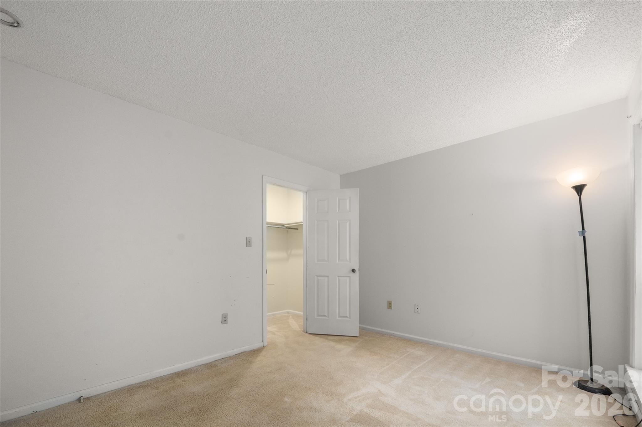 7203 Winery Lane — Charlotte