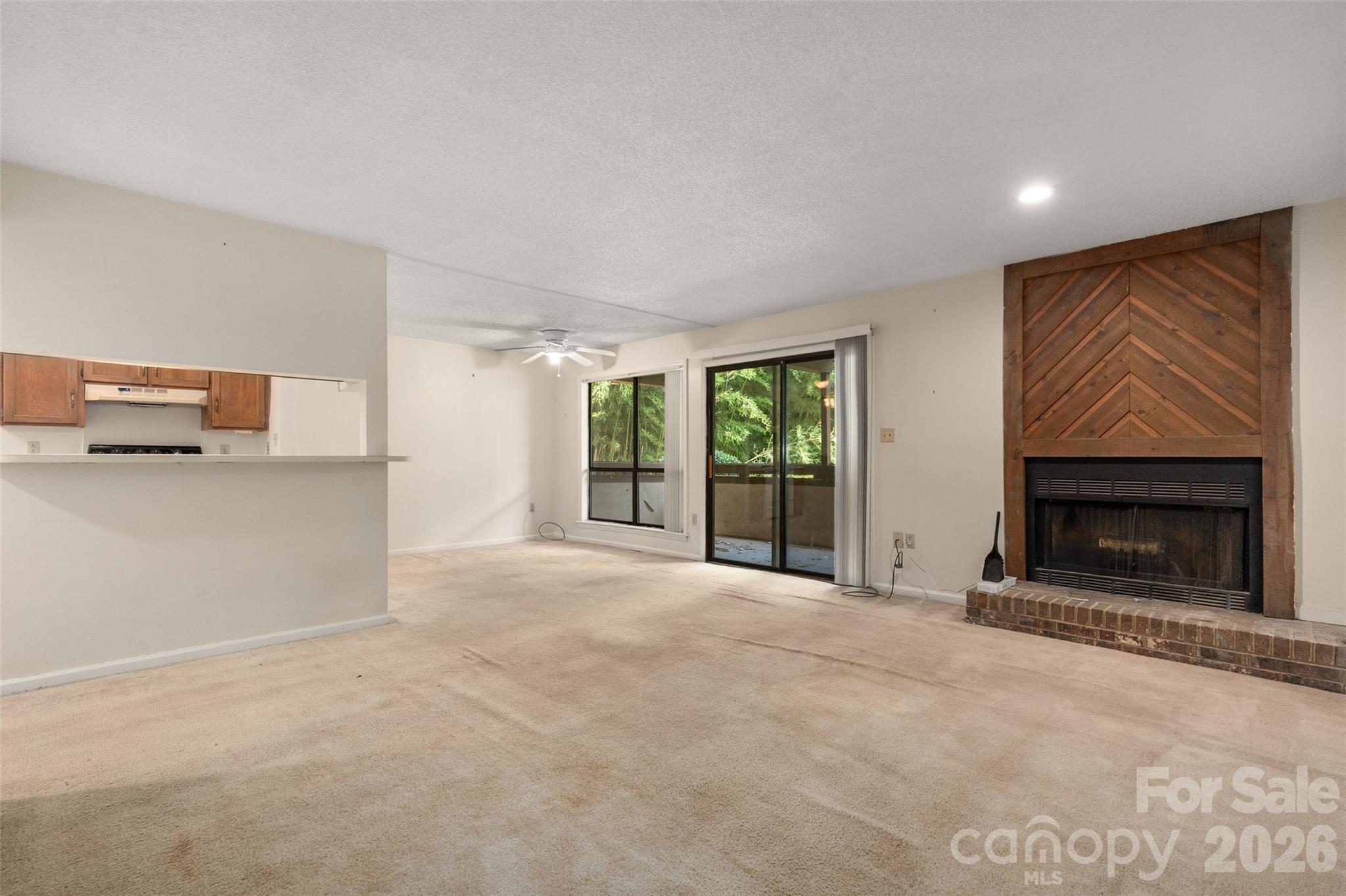 7203 Winery Lane — Charlotte