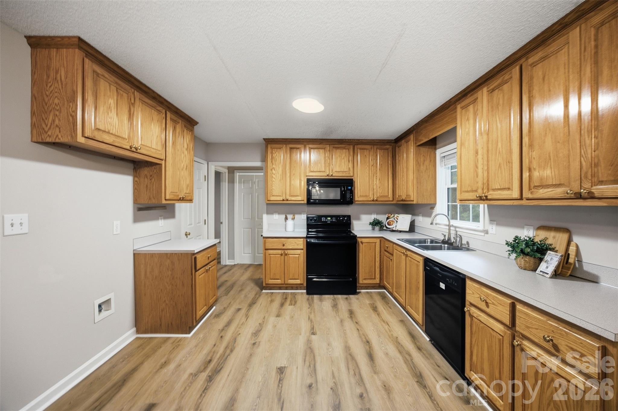 600 Blossom Hill Road — Lincolnton