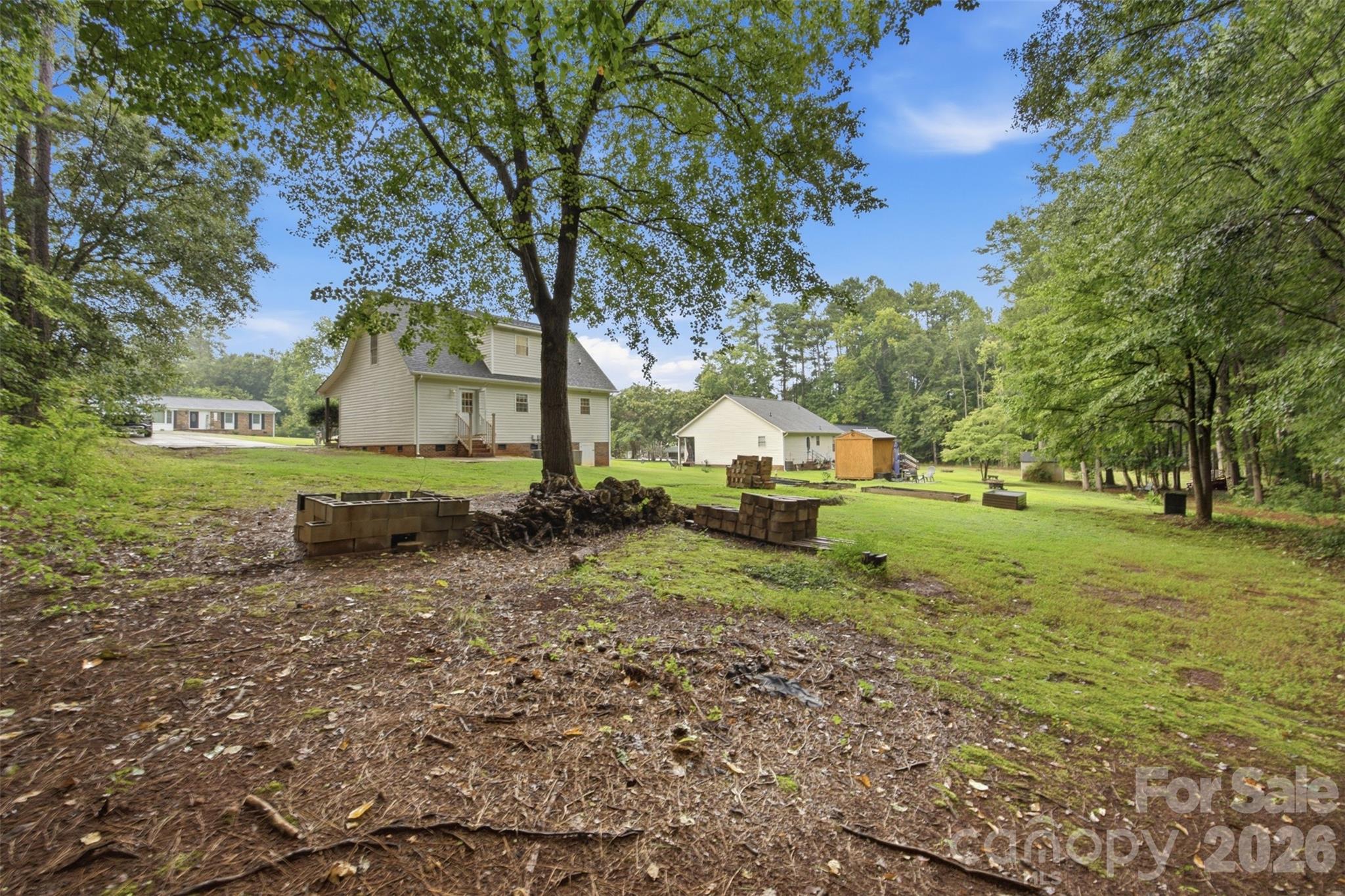 600 Blossom Hill Road — Lincolnton