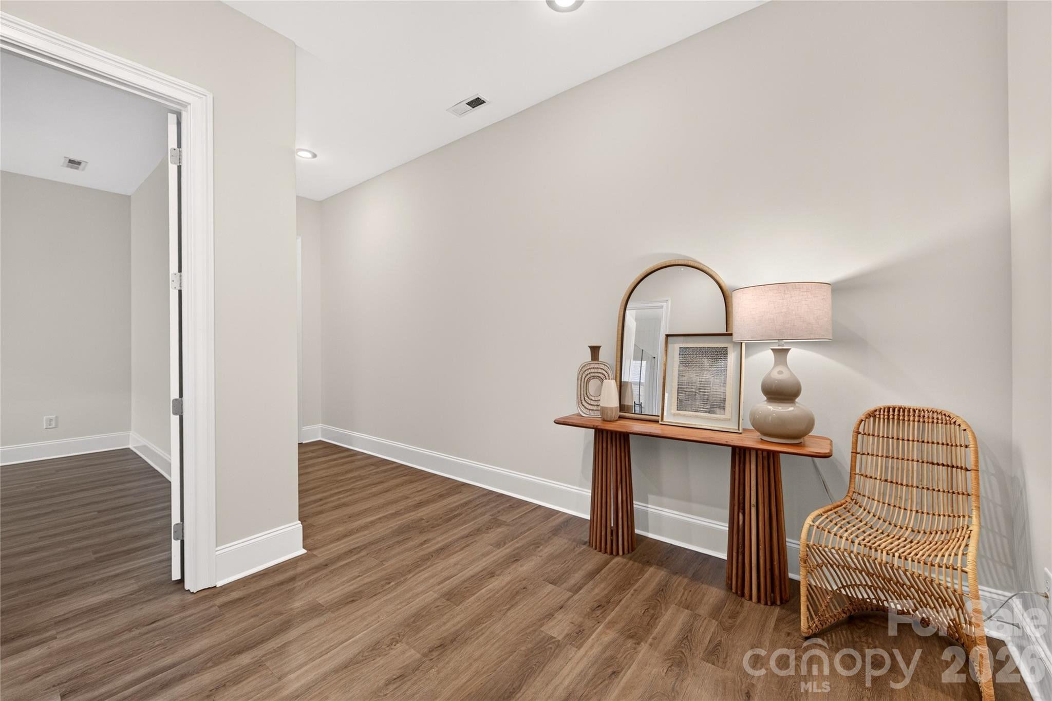 9517 Wheatfield Road — Charlotte