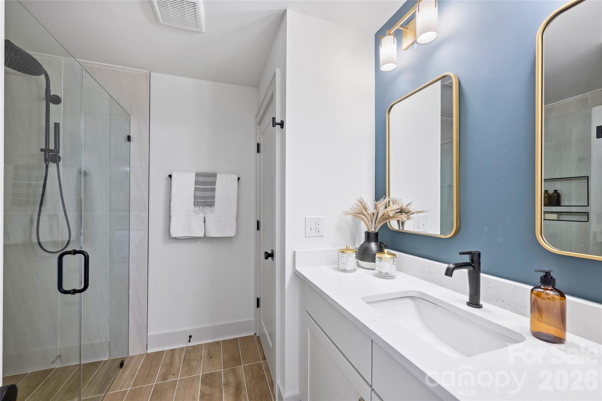 3143 Colyer Place — Charlotte