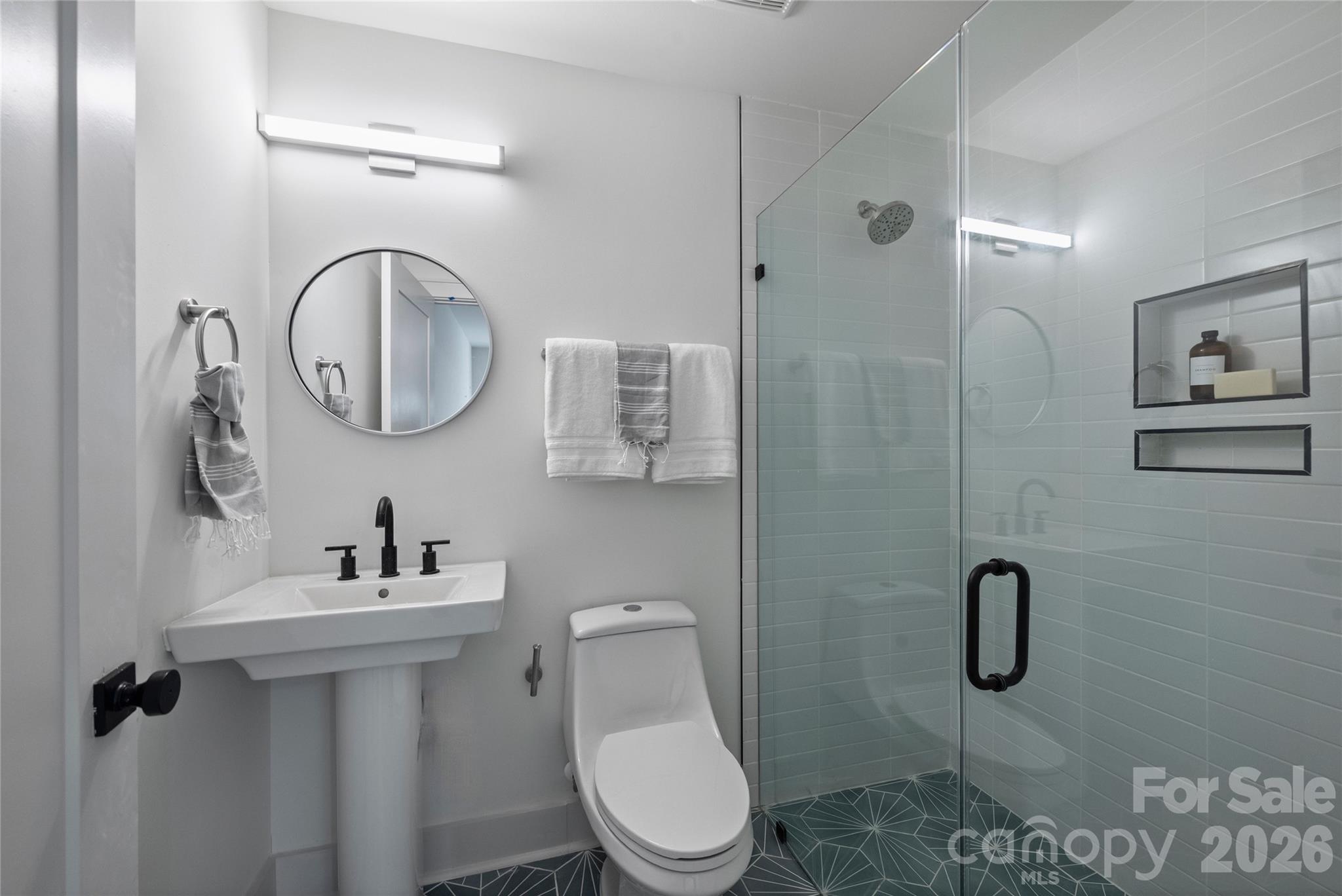 3143 Colyer Place — Charlotte