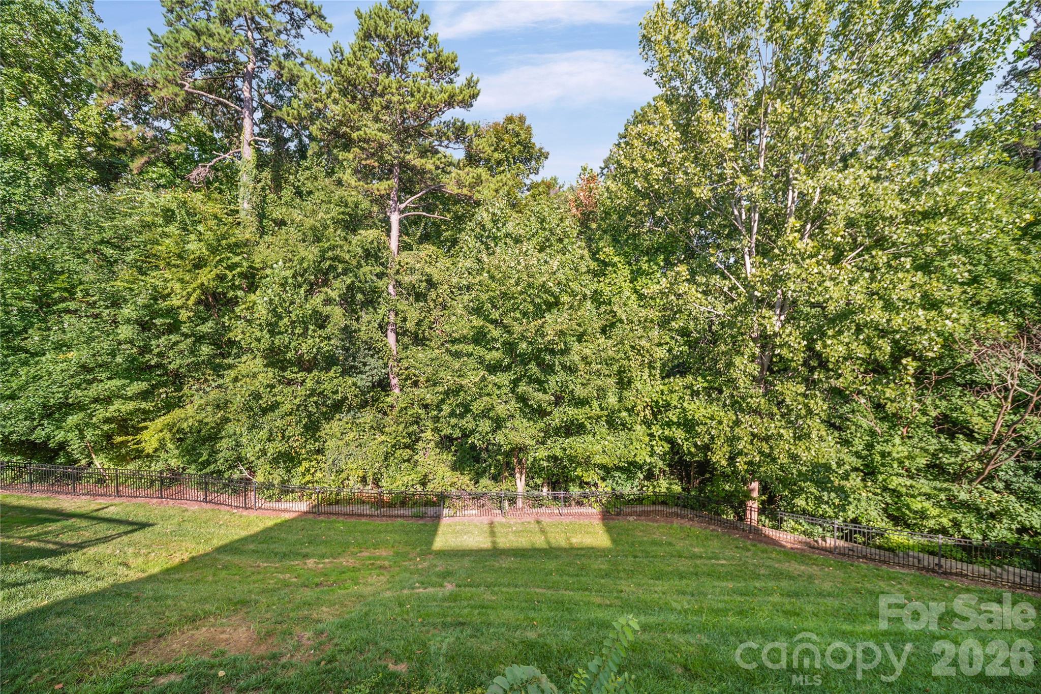 2246 Donnington Lane NW — Concord