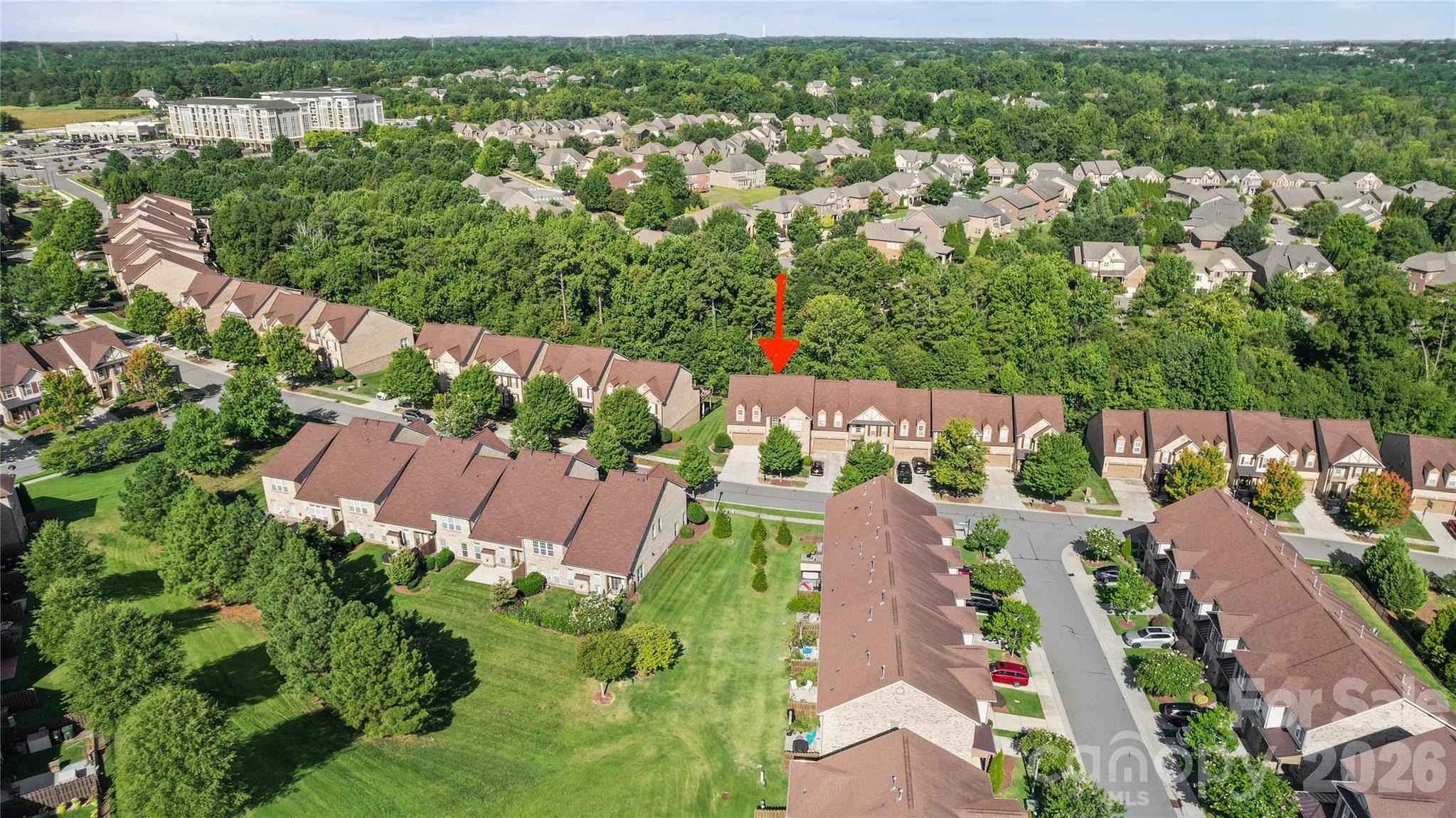 2246 Donnington Lane NW — Concord