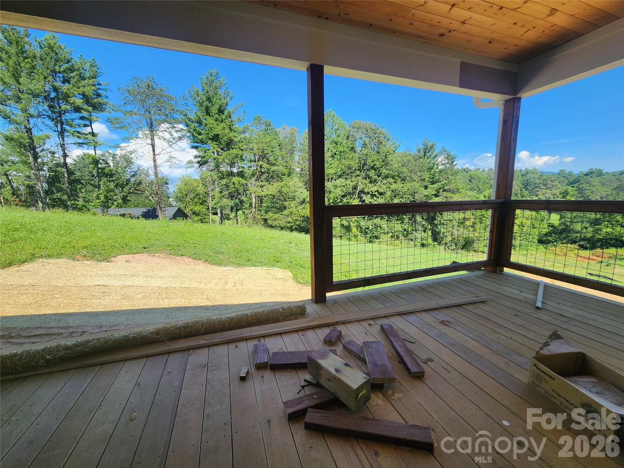 10 Setter Lane — Weaverville