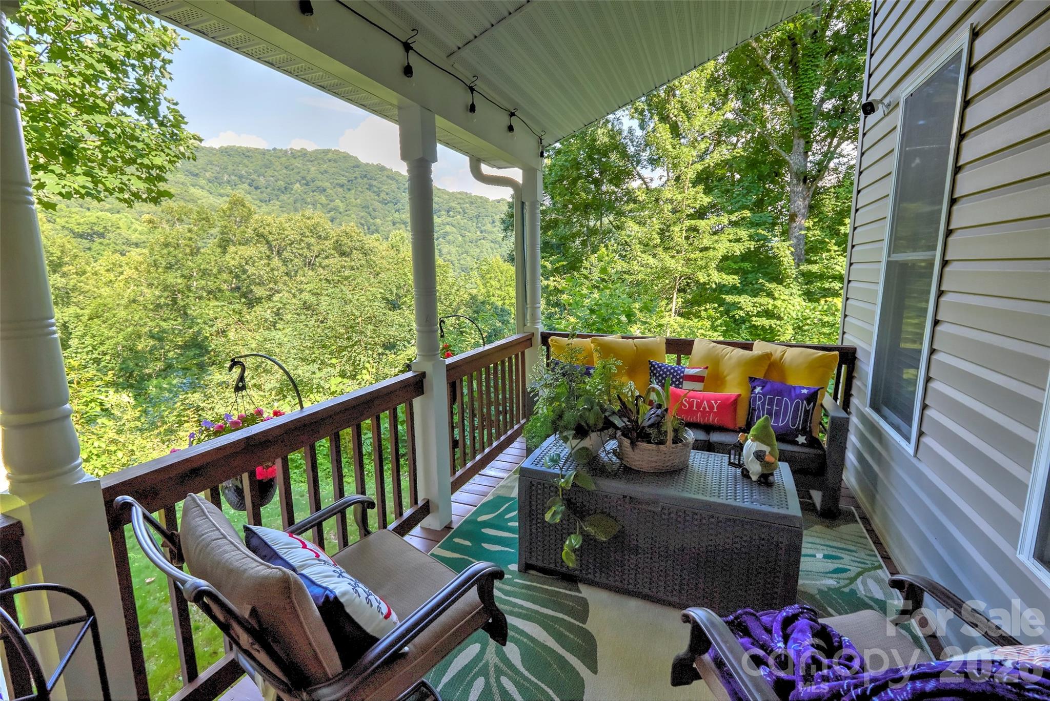 1333 Pigeon Creek Road — Bryson City