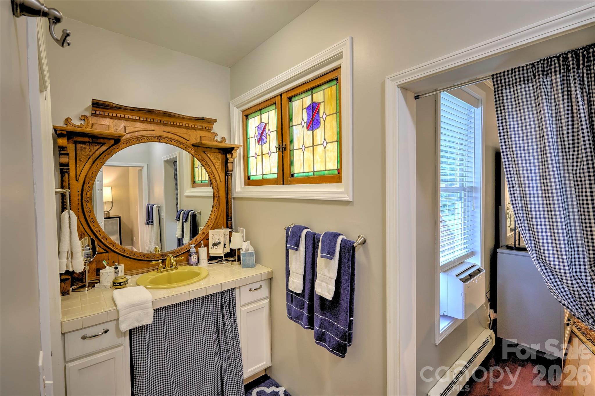 1333 Pigeon Creek Road — Bryson City