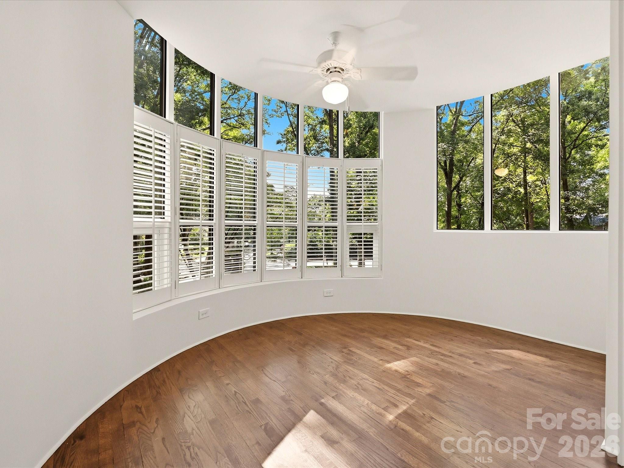 806 Cherokee Road — Charlotte