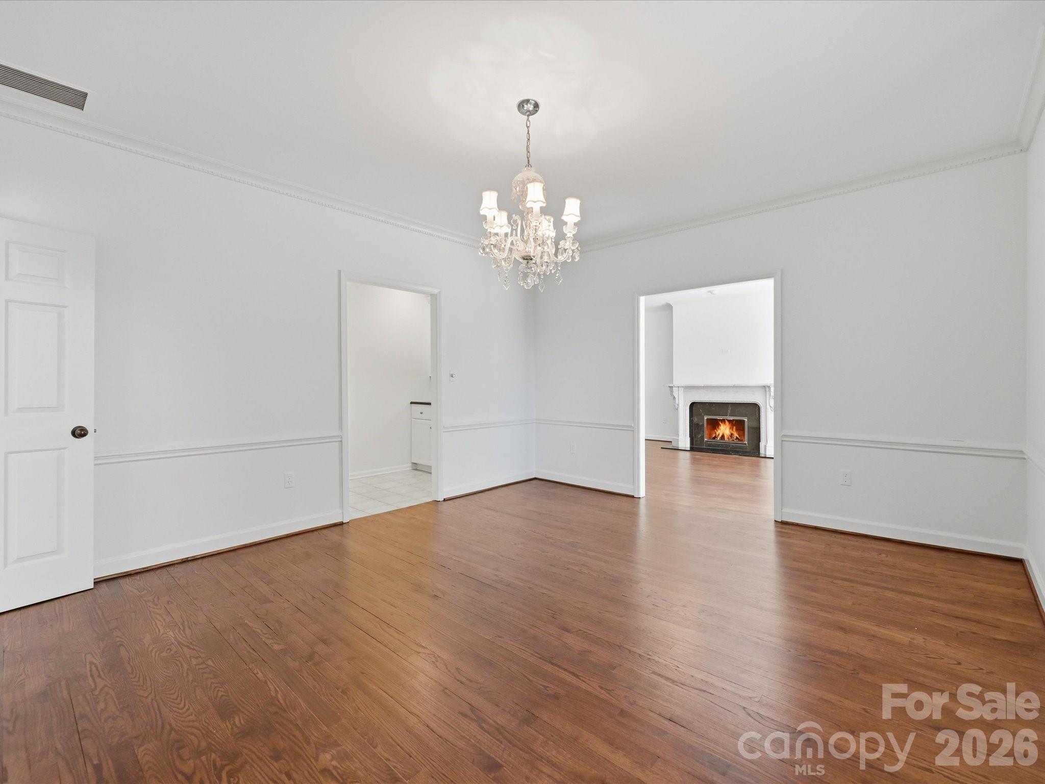 806 Cherokee Road — Charlotte
