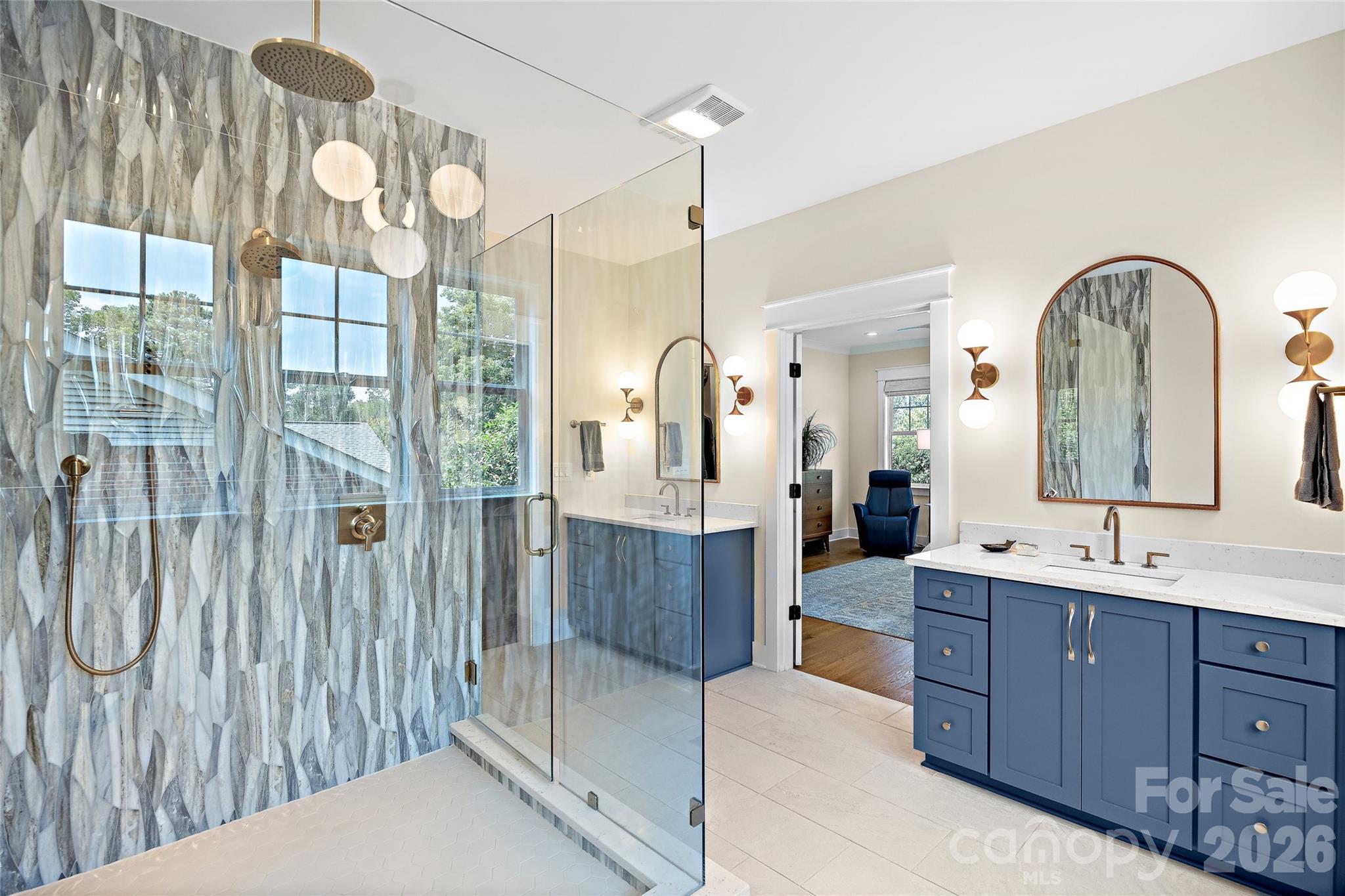2511 Tower Court — Charlotte
