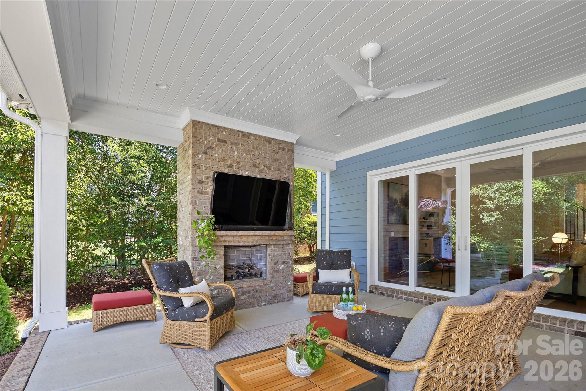 2511 Tower Court — Charlotte