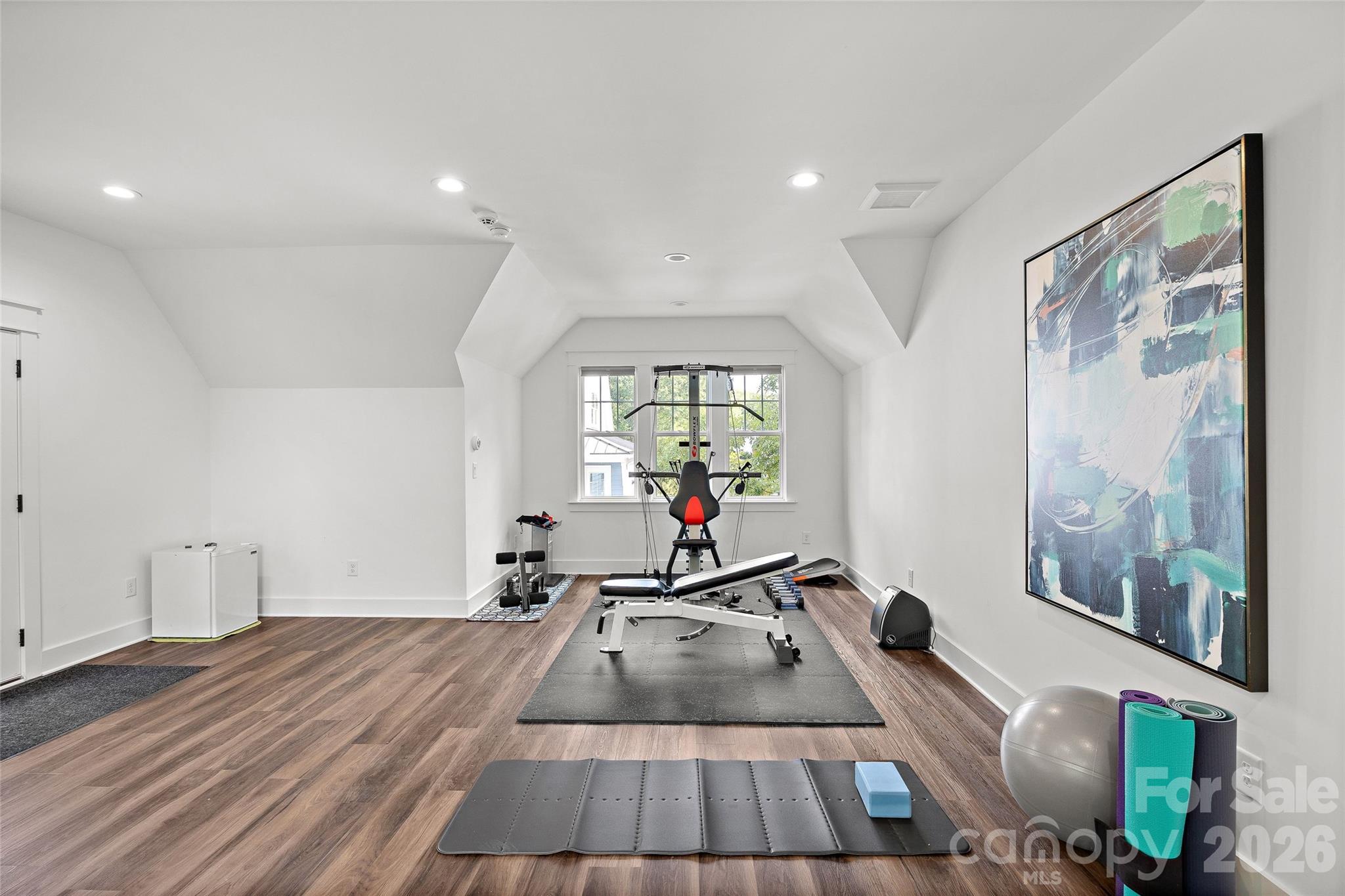 2511 Tower Court — Charlotte