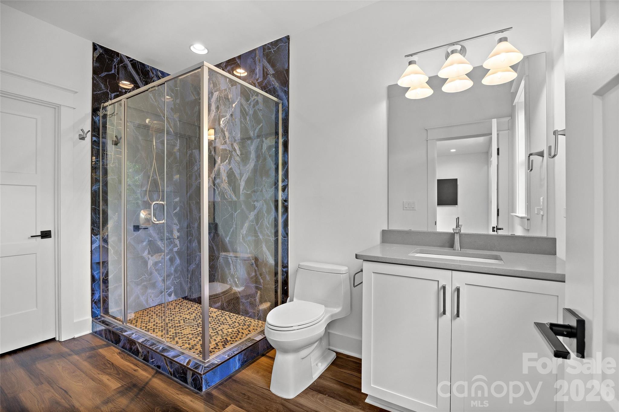 2511 Tower Court — Charlotte