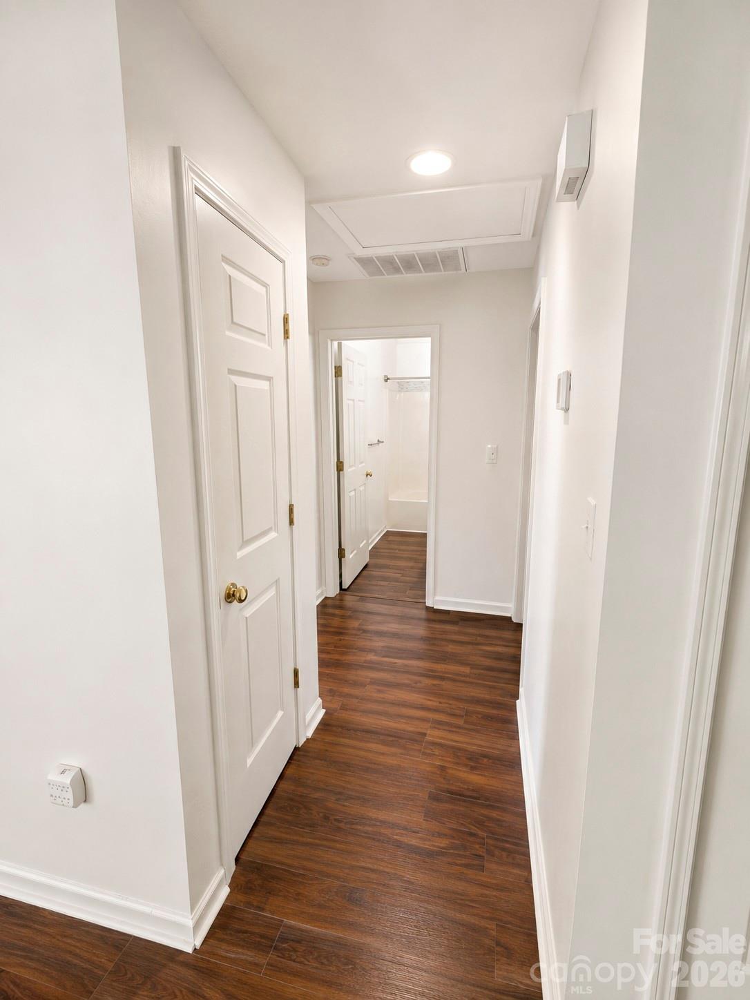 1491 20th Avenue NE #6 — Hickory